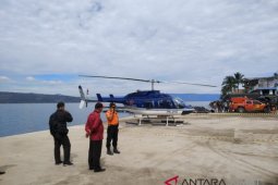 Pencarian penumpang kapal tenggelam dilanjutkan dengan helikopter