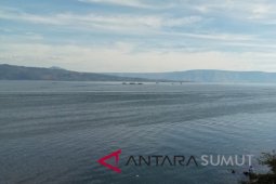 Walhi : pemerintah perlu tertibkan keramba Danau Toba