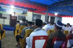 Warga Wayame perkuat persaudaraan dengan "Iftar" bersama