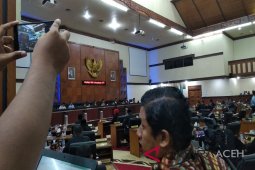 Wagub sampaikan jawaban hak interpelasi DPR Aceh