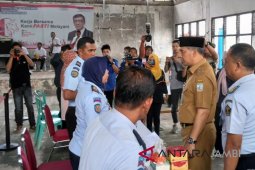 Wali Kota Jambi tinjau pemungutan suara  di lapas