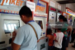 Masuki H-5 Lebaran, penumpang KA di Surabaya mulai ramai