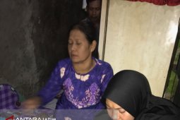 Legislator Kunjungi Anak Penderita Gizi Buruk di Surabaya