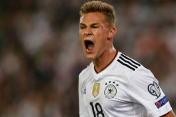 Kimmich Ingin Hidupkan Impian Ketimbang Menjadi Penerus Lahm