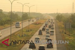 Sopir bus keluhkan pemberlakuan sistem "one way"