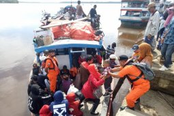 SAR Pontianak rutin sosialisasi keselamatan pada transportasi air