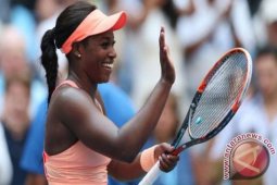 Singkirkan Keys, Stephens ke final Prancis Terbuka