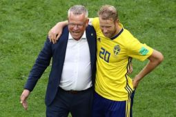 Pelatih timnas  Swedia Janne Andersson terinfeksi COVID-19
