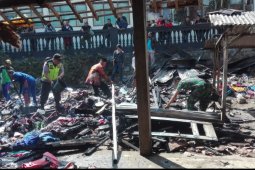 Tiga Kios Terbakar di Pangkal Ponorogo