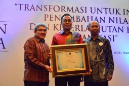 Transformasi Bisnis dinilai berhasil,Bank Sumut Raih AMI Award 2018