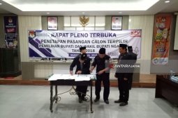 KPU Nganjuk Tetapkan Pasangan Novi-Marhaen Jadi Bupati dan Wakil Bupati Terpilih