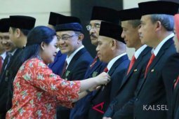Bupati terima penghargaan tertinggi Kependudukan, KB dan Keluarga