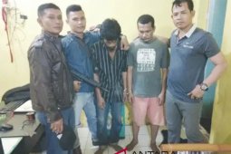 Polisi bekuk dua pria pemilik sabu