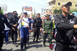 Obor Asian Games dibawa berlari keliling Kota Banjarmasin