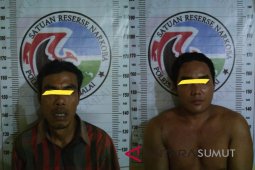 Polisi ciduk dua pria terlibat narkotika