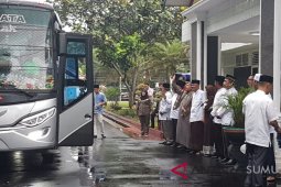 Bupati Asahan Berangkatkan Jemaah Haji Gelombang ke 2