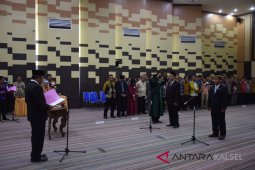 Rektor ULM lantik Dekan Fakultas Hukum dan Dekan MIPA
