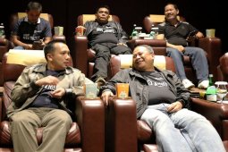 Gubernur Ridho Harapkan Masyakarat Nonton Film "22 Menit"