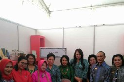 Bupati Batanghari Terima Penghargaan Manggala Karya Kencana.