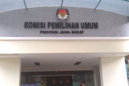 Mantan cabup Garut daftar sebagai bakal caleg