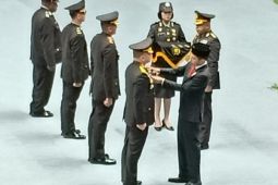 HUT Bhayangkara tiga anggota polri raih Anugerah Bintang Bhayangkara Nararya