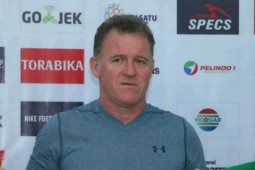Peter Butler minta pemain PSMS disiplin