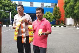 Bulog pasarkan beras premium sachet