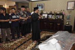 Istri Gubernur Jabar ke-sembilan meninggal dunia