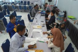 Ratusan Bacaleg Lengkapi Berkas Pencalonan ke KPU Tulungagung