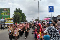 MTQ Jambi - Peserta MTQ ke-48 Provinsi Jambi ikuti pawai taaruf.