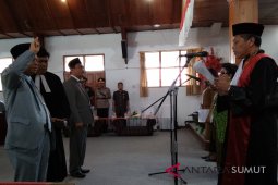 Poltak Pakpahan resmi duduki kursi Ketua DPRD