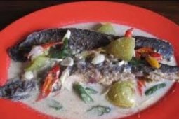 Pecel Lele Santan Khas Tulungagung,  Membuat Lidah Meleleh ...