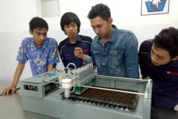 Mahasiswa IPB kembangkan mesin canggih penyemai benih