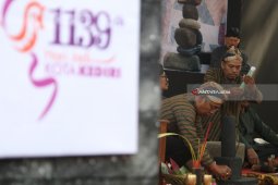 Upacara Manusuk Sima Kediri