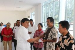 Pemkab Samosir santuni warga terdampak bencana