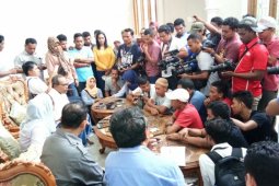Kader pertanyakan hasil rapat internal Golkar Malut