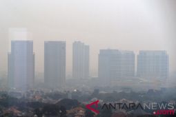 Langit kelabu di Jakarta tanda udara tidak sehat