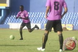 Makan Konate resmi perkuat Arema
