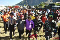 1.091 pendaki Gunung Rinjani sudah dievakuasi