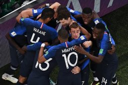 Prancis unggul 2-1 atas Kroasia pada babak pertama