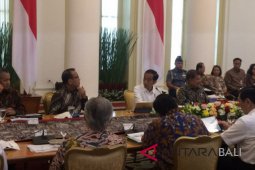 Presiden minta jajarannya serius hadapi pelemahan rupiah