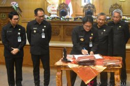 DPRD-Pemkab Badung sepakati tujuh dokumen perda dan SMA baru