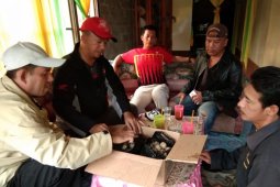 Wow, penjaga habitat penyu tertangkap tangan jual telur penyu