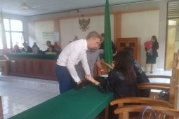 Warga Rusia divonis 14 bulan penjara karena narkoba