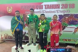 Petinju Aceh Besar raih emas di Porad