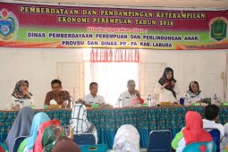 Pemkab labura edukasi kaum wanita pembuatan abon sapi