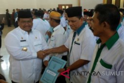 Bupati pertanyakan ketidakhadiran empat camat