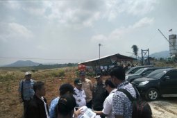 Lokasi pembangunan Bandara Sukabumi sebaiknya dipindahkan