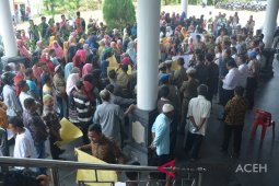 Warga Geulanggang Gajah unjuk rasa