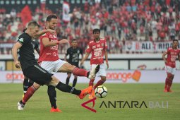 Bali United menang